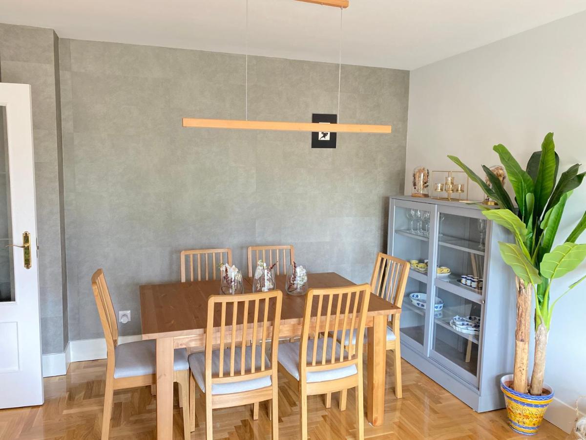 Apartamento Ideal A La Entrada De Salamanca !!! Санта Марта де Тормес Екстериор снимка