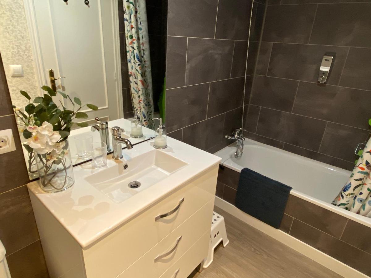 Apartamento Ideal A La Entrada De Salamanca !!! Санта Марта де Тормес Екстериор снимка